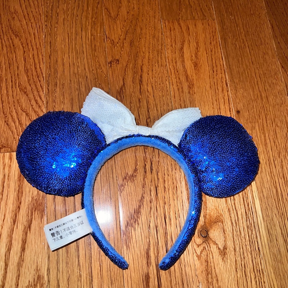 Disney Royal Blue Sequin Star Minnie Ear Headband with White Bow - Picture 3 of 5